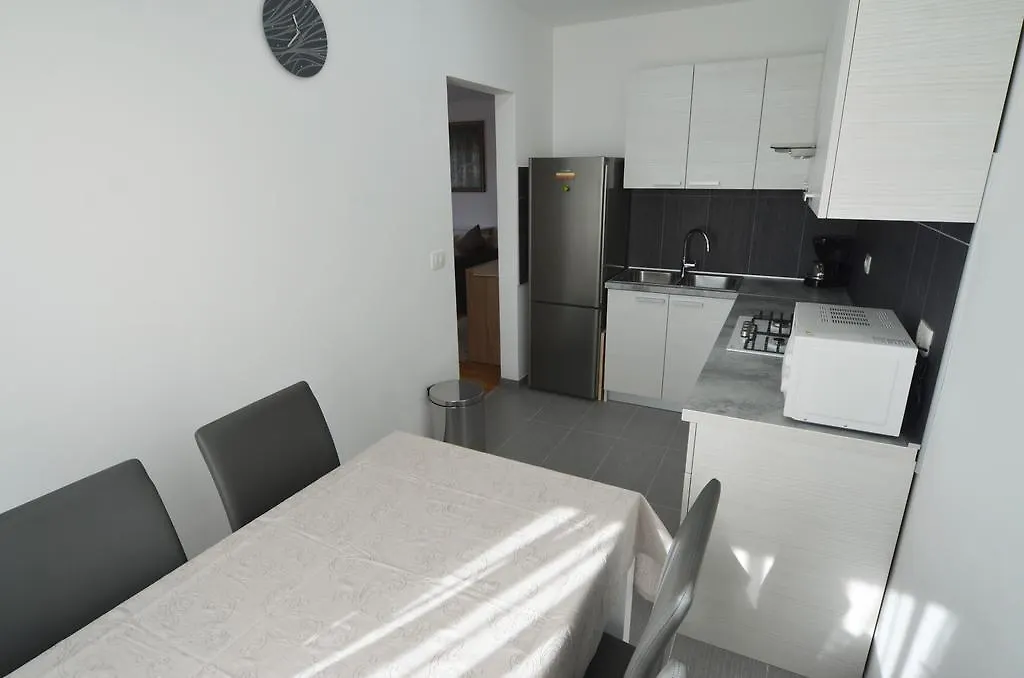 Apartment Dina 52 Rovinj