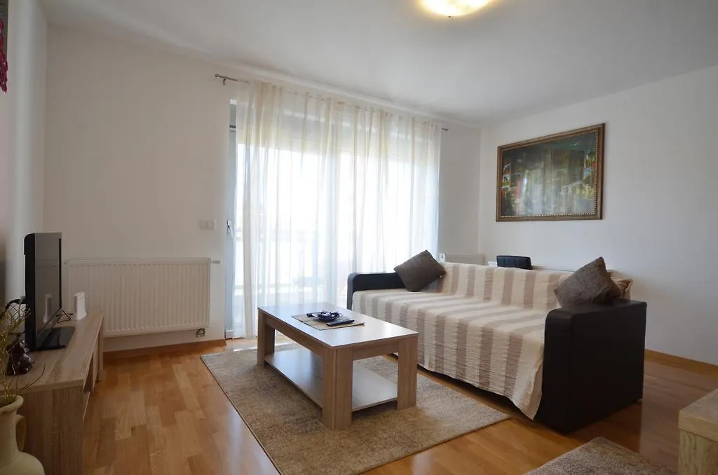 Apartment Dina 52 Rovinj 0*,  Chorvatsko