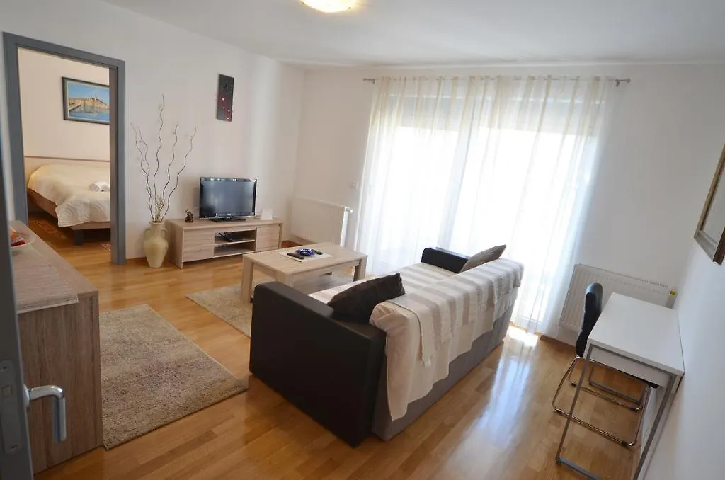 Apartment Dina 52 Rovinj 0*,